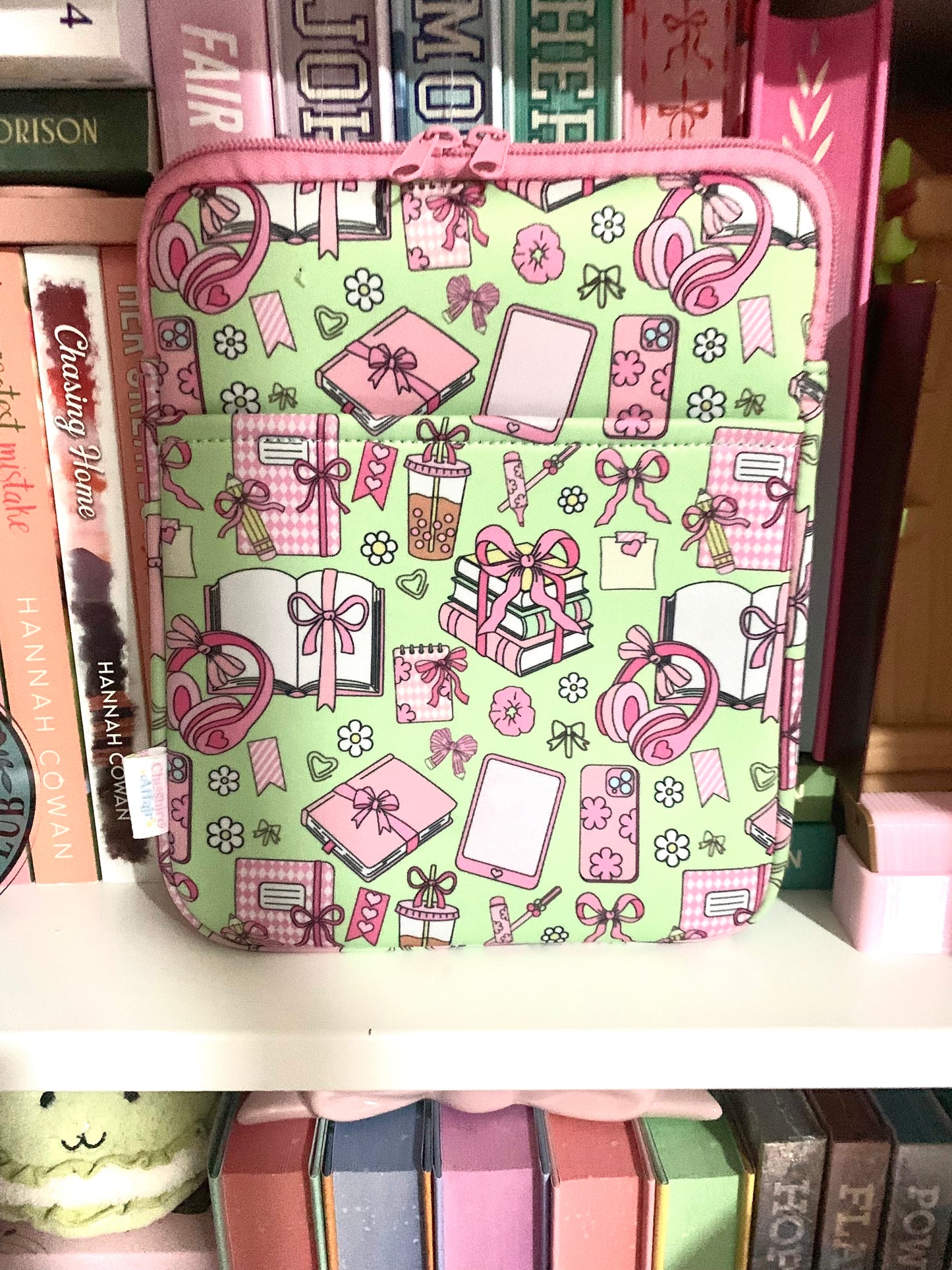 Book Girlie Book and Tablet Cover